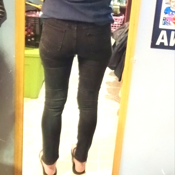 🎈 Like New Waimea🎈BUY 1 GET 1 FREE-ALL LISTINGS🎈Skinny Fit Jeans Sz 27 - Picture 9 of 14